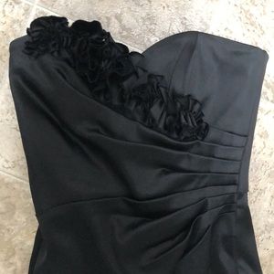 White House Black Market 00 LBD, black, strapless, sweetheart neck, ruffles